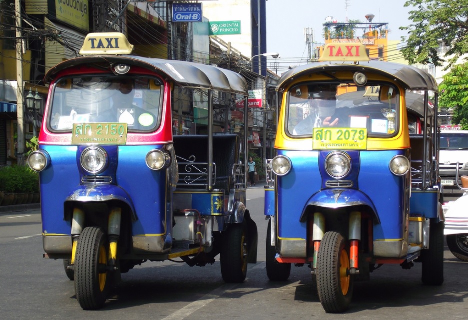 TUK TUK